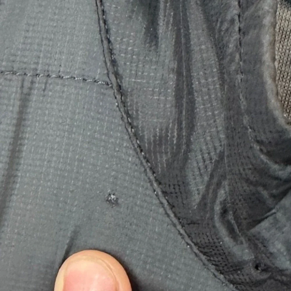 FootJoy Jacket Mens Medium Hybrid Quilted Black Grey Golf Full Zip Performance